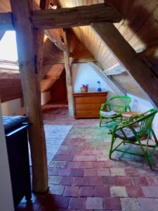 espace chaleureux sous toit